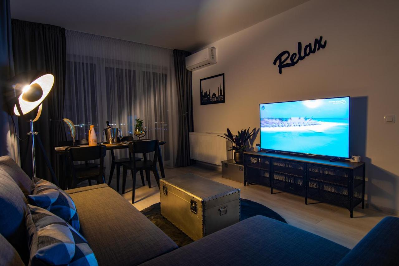 Amazing Condo In Brasov By Valentino - Free Garage Parking Exterior photo