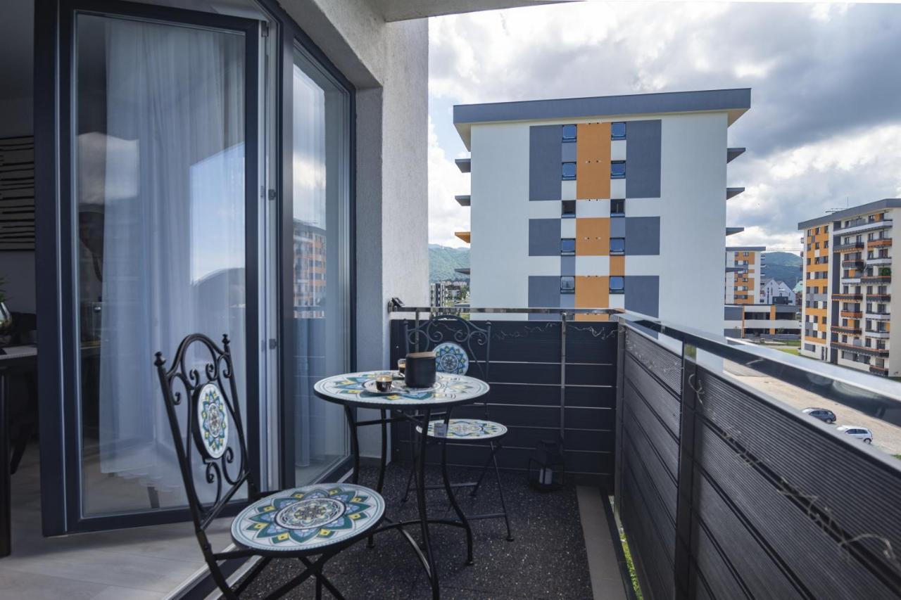 Amazing Condo In Brasov By Valentino - Free Garage Parking Exterior photo